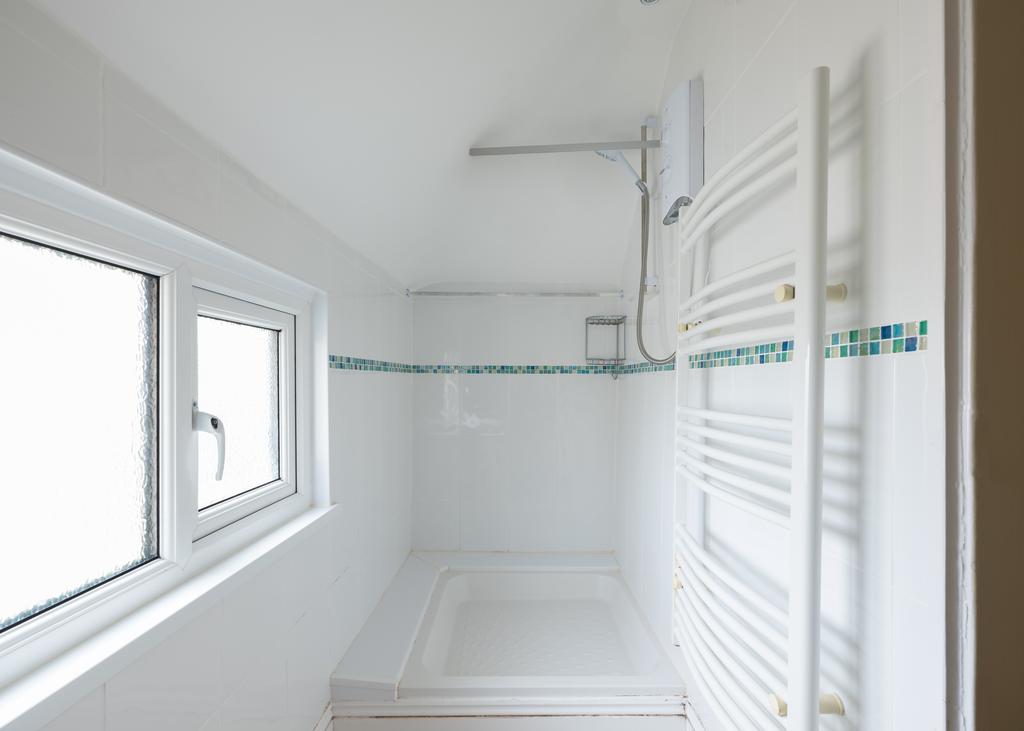 67e52cf41f073 St Moritz Court 5-28