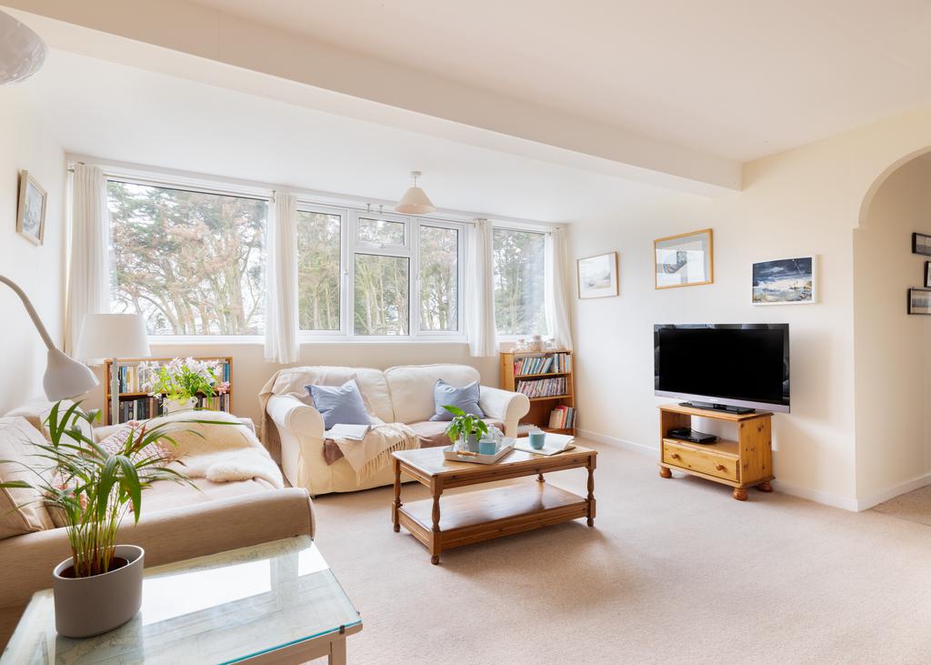 67e52cd54105f St Moritz Court 5-21
