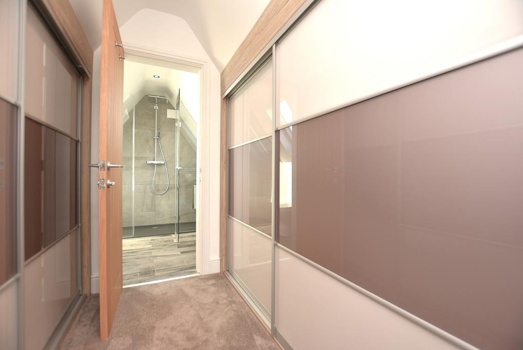 Walk in wardrobe