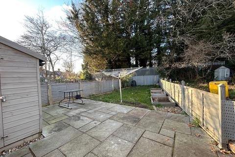 96 Meadowview Road, London, SE6 3NN