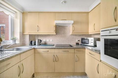 undefined, Pantygwydr Court, Sketty Road, Swansea
