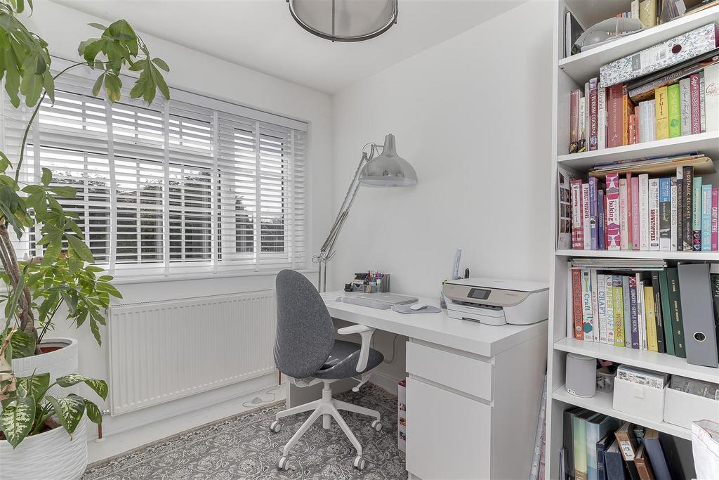 Bedroom 4 - Office.jpg