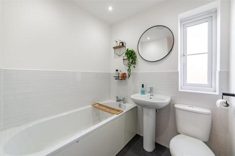 3 Redwing Close, Wideopen, Newcastle Upon Tyne, NE13 6NU