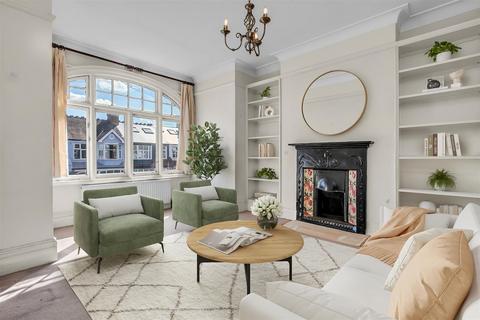 3 bedroom flat for sale, Durnsford Road, London