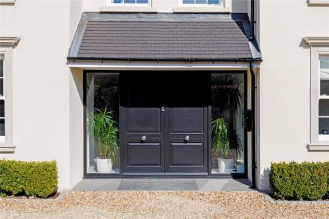 5 bedroom detached house for sale, Manor Close, East Horsley, Leatherhead, Surrey, KT24