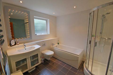 12 Lyefield Road West, Charlton Kings, Cheltenham, GL53 8HA