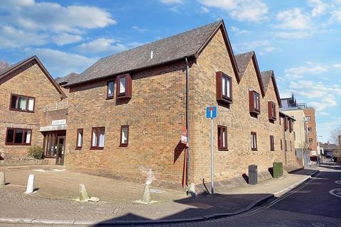 1 bedroom flat for sale, Winchester