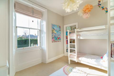 23/1 Dudley Terrace, Edinburgh, EH6 4QQ