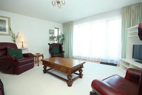 2 bedroom apartment to rent, Ascot Gate, Glasgow G12
