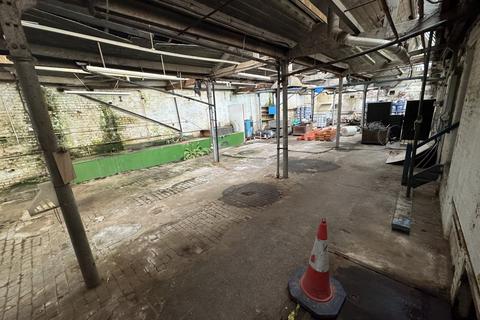 Industrial unit to rent, Rear of Mary Ann Street, Jewellery Quarter, Birmingham, B3 1RJ