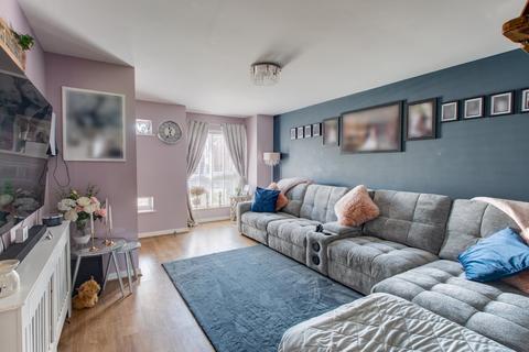 105 Oldfield Road, Bromsgrove, B61 8BB