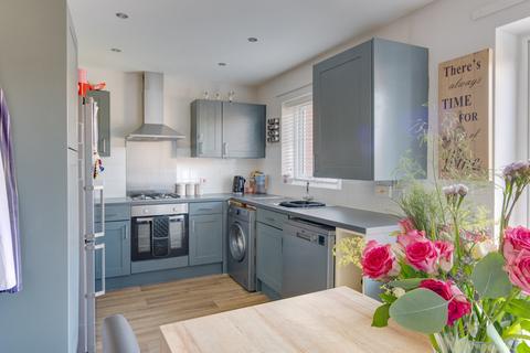 105 Oldfield Road, Bromsgrove, B61 8BB