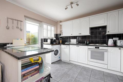 3 bedroom terraced house for sale, Wyke Road, Trowbridge