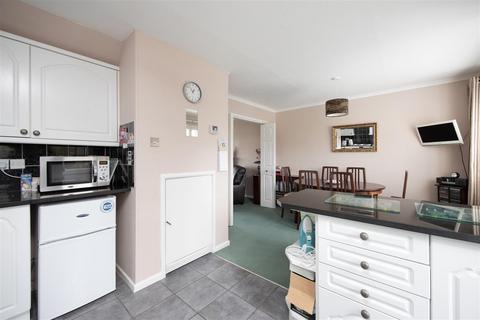 3 bedroom terraced house for sale, Wyke Road, Trowbridge
