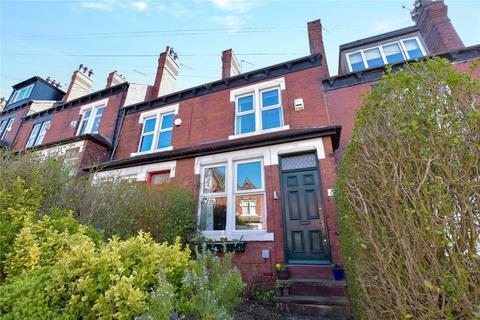 10 De Lacy Mount, Leeds, LS5 3JF