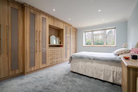 undefined, Knole Wood, Sunningdale