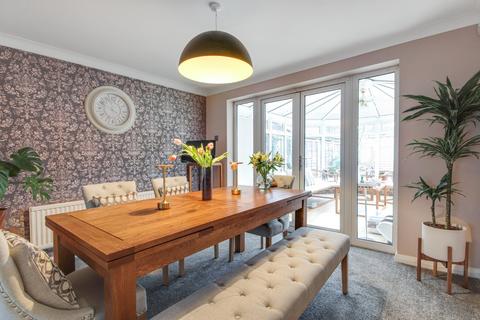 5 bedroom detached house for sale, The Medlars, Meopham, DA13