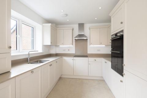 3 bedroom chalet for sale, Shopwyke Strait, Chichester, PO20