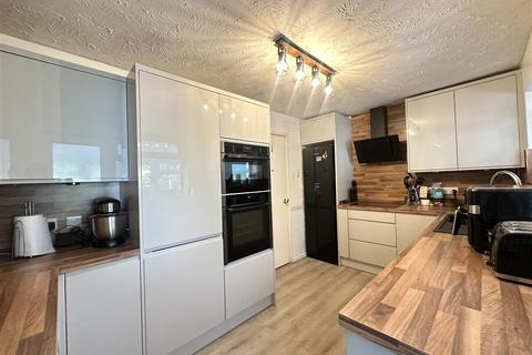 2 bedroom semi-detached house for sale, Dorchester Close, Wilmslow
