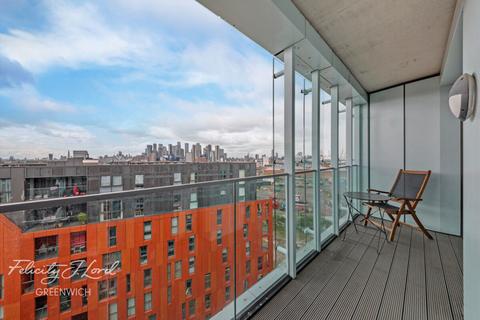 2 bedroom flat for sale, Telegraph Avenue, London SE10