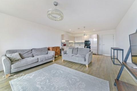 2 bedroom flat for sale, Telegraph Avenue, London SE10