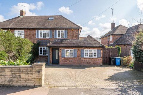 5 Tiepigs Lane, Bromley, BR2 7HJ