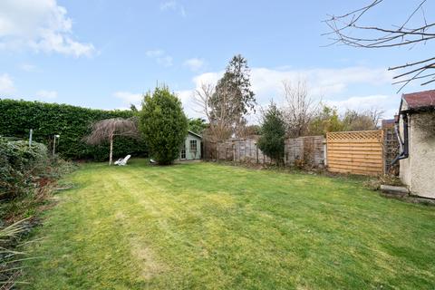 32 Gaviots Way, Gerrards Cross, SL9 7DX