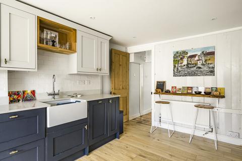 2 bedroom terraced house for sale, Upper High Street, Winchester, Hampshire, SO23