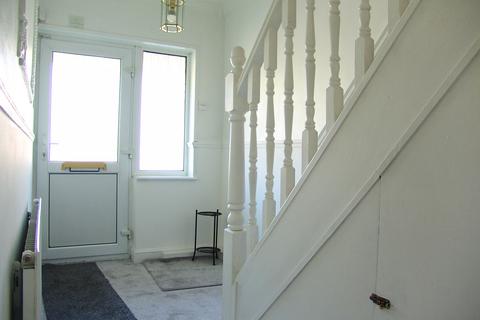 undefined, Tinto Road, London E16