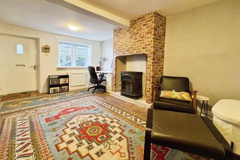 27 Stony Lane, Bradford, BD2 2HL