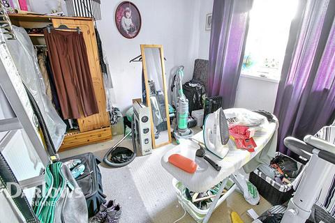 3 bedroom end of terrace house for sale, Greenway Road, Cardiff