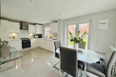 3 bedroom detached house for sale, Joyce Way, Steventon