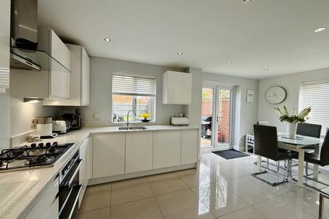 5 Joyce Way, Steventon, Abingdon, OX13 6GA