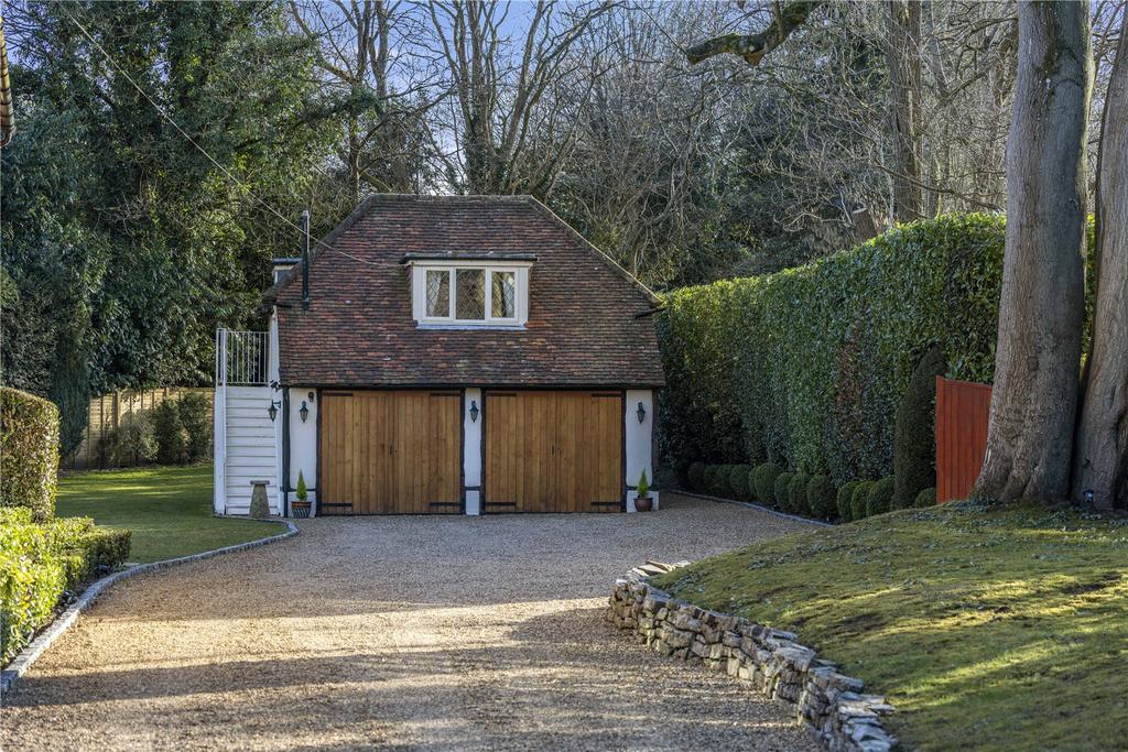 Garaging/Studio