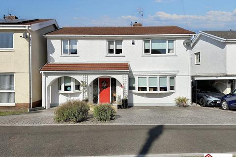 45 Furzeland Drive, Neath, SA10 7UG