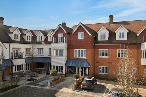 2 bedroom penthouse for sale, Kings Square, Leeds, ME17