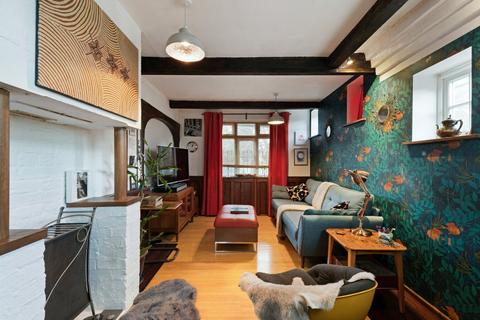 undefined, West Drive, Cheltenham, Gloucestershire, GL50