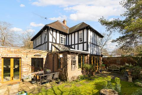 West Drive, Cheltenham, Gloucestershire, GL50