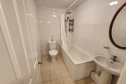 1 bedroom apartment to rent, Lewisham Way, 37-39 Lewisham Way, London