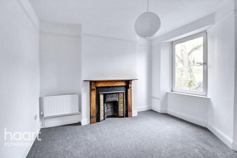 2 bedroom terraced house to rent, Lower Ellacombe Church Road, Torquay