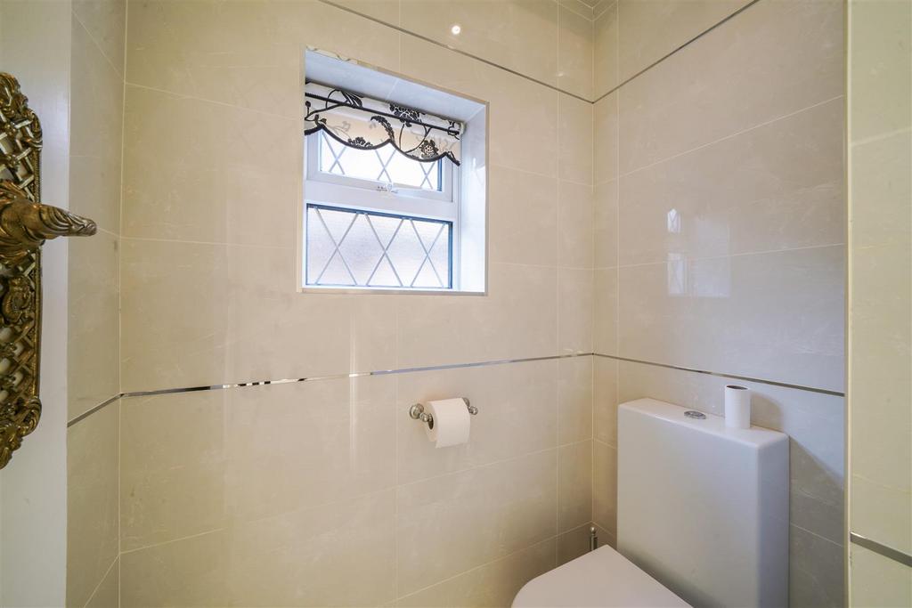 16 Mulgrave Road - m Bk Bpn ZAer Vd Ispf AP5o.jpg