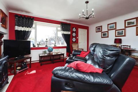 3 bedroom detached bungalow for sale, Cambrian Avenue, Oswestry SY11