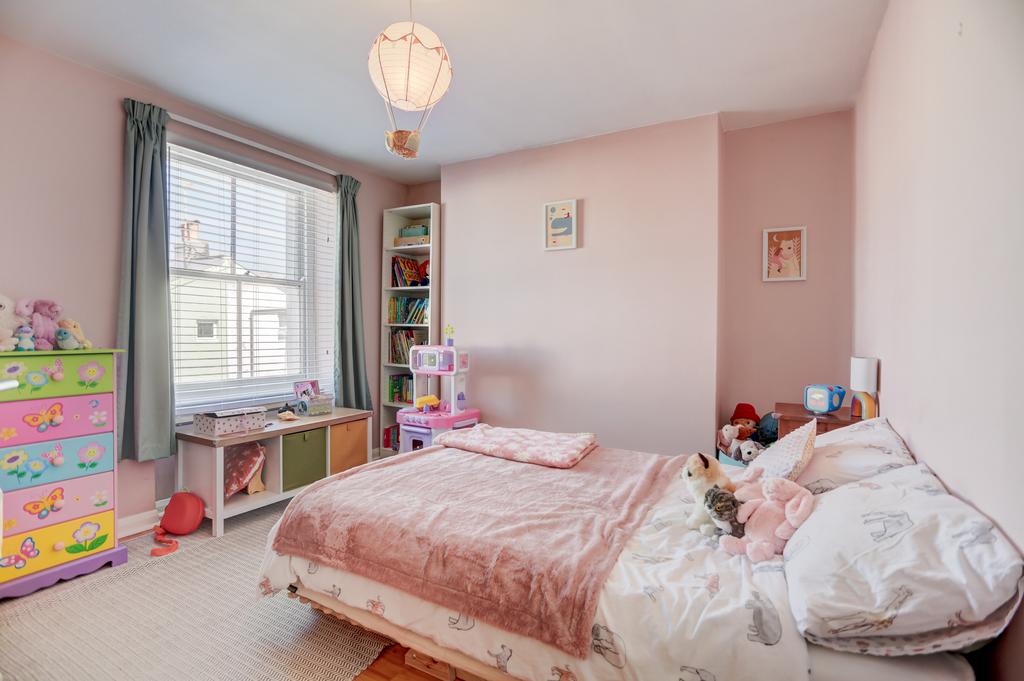 Bedroom6