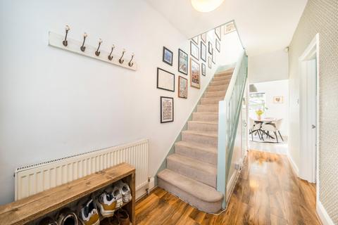 3 bedroom semi-detached house for sale, Sutlej Road, Charlton, SE7