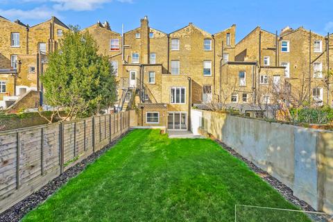 undefined, Hackney N16