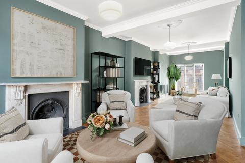 undefined, Hackney N16