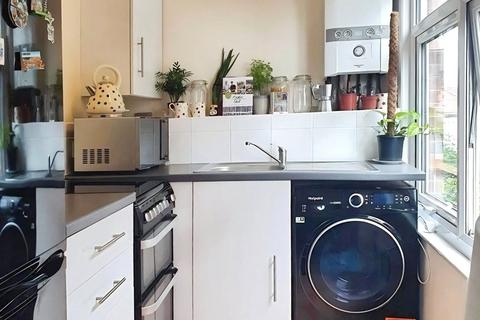 1 bedroom apartment to rent, South Norwood Hill, London, SE25