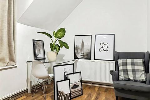 1 bedroom apartment to rent, South Norwood Hill, London, SE25
