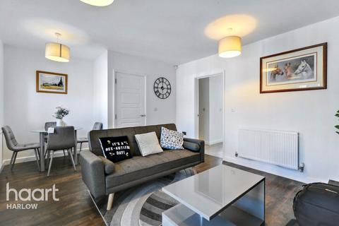 2 bedroom terraced house to rent, Meyrick Mead, HARLOW