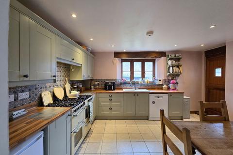 4 bedroom detached house for sale, Fore Street, North Tawton EX20